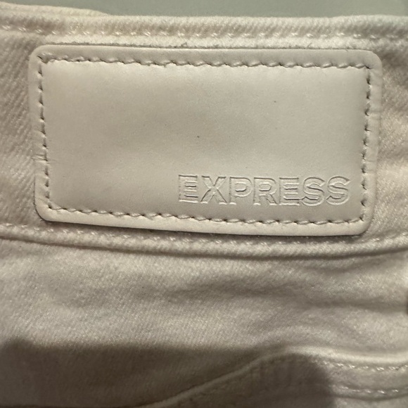 EXPRESS Slim Super High Rise Denim Perfect Size 8R  White Straight Leg Jeans - Picture 10 of 17